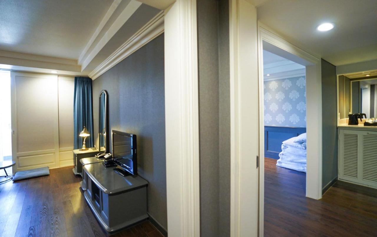 Kensington Hotel Пьончан Екстериор снимка